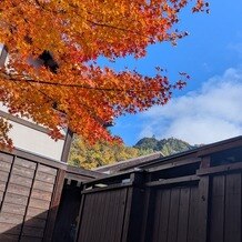 川原町倶楽部　ラ・ルーナ　ピエーナの写真｜紅葉と金華山が楽しめます