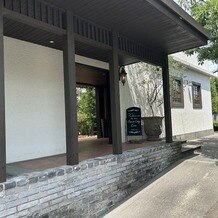 クオーリ　クオーリの写真｜待合室までの通路１