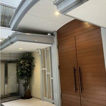JR KYUSHU　STATION HOTEL KOKURA（JR九州ステーションホテル小倉）の画像｜挙式会場のドア