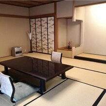 料亭　松楓閣の写真｜こうした和室を当日は控室として使うことができるそうです