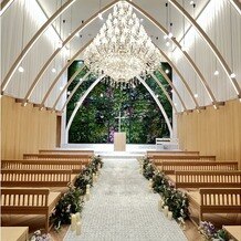 ザ・ロイヤルダイナスティ大宮（THE ROYAL DYNASTY OMIYA）の画像｜照明の調節もできるらしく、感動的な雰囲気作りができると思います。