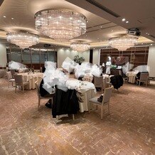 ザ・ロイヤルダイナスティ大宮（THE ROYAL DYNASTY OMIYA）の写真｜少人数向けの会場で、フランベショーも見ることができます。