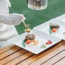 アマンダンテラス（ＡＭＡＮＤＡＮ　ＴＥＲＲＡＣＥ）の写真｜ガーデンでお肉を焼く演出をしました