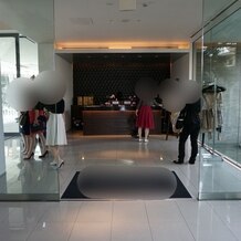 京都　北山モノリス（ＫＹＯＴＯ　ＫＩＴＡＹＡＭＡ　ＭＯＮＯＬＩＴＨ）の画像｜エントランス