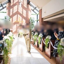 フルーツパーク富士屋ホテルの写真｜挙式退場