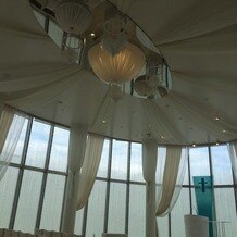 ANAクラウンプラザホテル岡山の画像｜チャペル天井には鏡
清潔感があります