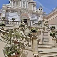 エスプリ・ド・ナチュール（Ｅｓｐｒｉｔ　ｄｅ　Ｎａｔｕｒｅ）の画像｜お花に囲まれたチャペル