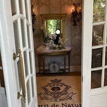 エスプリ・ド・ナチュール（Ｅｓｐｒｉｔ　ｄｅ　Ｎａｔｕｒｅ）の画像｜相談するお部屋の扉