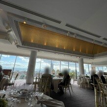 ソラ 神戸　SOLA KOBEの画像｜試食会が行われた会場は少人数でも披露宴をすることができる会場でした。