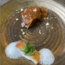 ヴィクトリアスクエア福井の写真｜伝統のビーフシチューとのどぐろです。濃厚な味わいとあっさりした後味で、お箸が進みます。