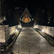 ホテルエピナール那須／那須高原　森のチャペルの画像｜夜もチャペルが映えるライトアップで素敵でした！