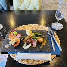 アルモニーヴィラ　オージャルダン（HARMONIE VILLA EAU JARDIN）の写真｜高級な食材を使っていて色鮮やかで凄く美味しいです。