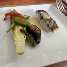 アルモニー ビアン （国登録有形文化財）の画像｜魚料理。
白ワインベースのソースがさっぱり！