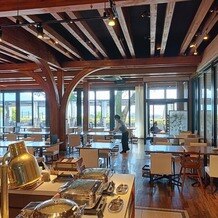 SHIROYAMA HOTEL kagoshima（城山ホテル鹿児島）の写真｜待合室で、ウェルカムドリンクなど飲めます。