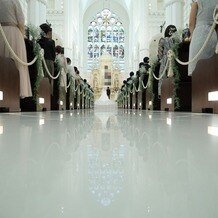 ノートルダム広島 Notre Dame HIROSHIMAの画像｜フローリングも反射するほど美しい