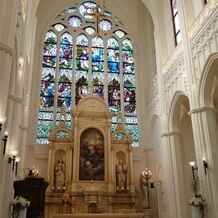 ノートルダム広島 Notre Dame HIROSHIMAの画像｜大聖堂のステンドグラス