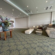 鎌倉プリンスホテルの写真｜ウェルカムスペースの広さは十分です。