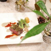軽井沢プリンスホテル　フォレスターナ軽井沢の画像｜メインの肉料理。ほかの料理も盛り付けも味もおいしかったです。