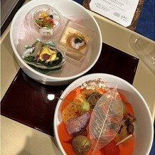 パレスグランデールの写真｜前菜です。普段食べたことの無いお料理ばかりで美味しかったです！