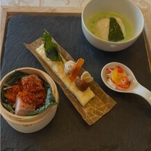 パレスグランデールの写真｜前菜！中華系のものは食べ慣れない味付けで面白かった
