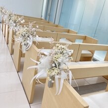神戸メリケンパークオリエンタルホテルの画像｜チャペルの花