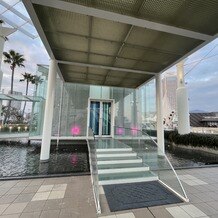 神戸メリケンパークオリエンタルホテルの画像｜リゾートにあるチャペルを思わせる作り