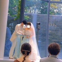大宮璃宮の画像｜結婚証明書をお互いに書いていました。