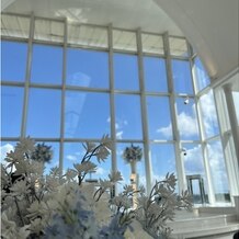 アートグレイス　ウエディングコースト　東京ベイの画像｜チャペルです
正面に大きな窓があり素敵でした