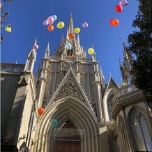 セントグレース大聖堂の画像｜バルーンリリース