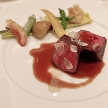 アプローズスクエア 東京迎賓館の画像｜試食させていただいた、青森県産並木牛のステーキ