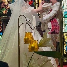 セント・ラファエロチャペル御堂筋の画像｜ファミリーキスをしました。