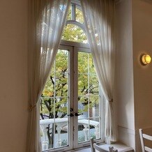 神戸旧居留地　ＶＩＬＬＡＢＬＡＮＣＨＥ　（ヴィラブランシュ）の画像｜チャペルの可愛らしい窓