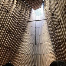 グランド ハイアット 東京の画像｜天井が高く、落ち着いた雰囲気です。