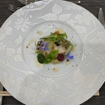 ララシャンス　ベルアミーの画像｜食用のお花を使った可愛らしい前菜