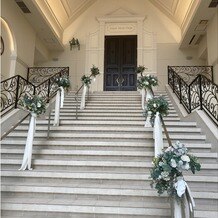 ララシャンス　ベルアミーの写真｜フラワーシャワーを室内でできるのは魅力的でした