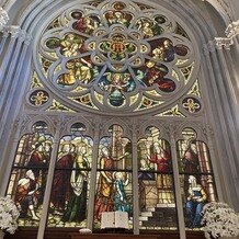 伊勢山ヒルズの画像｜大聖堂のステンドグラス