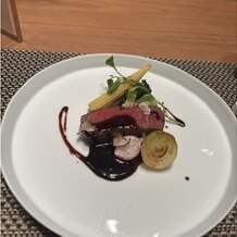 The Opera（オペラ）の写真｜お肉のメインです。
