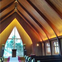 京都ノーザンチャーチ北山教会の画像｜天井が高いです