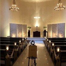北山ル・アンジェ教会の画像｜バージンロードは特別視されていて、見学の際は歩けません。