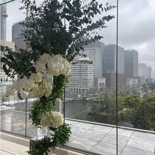 パレスホテル東京（PALACE HOTEL TOKYO）の画像｜チャペル装花