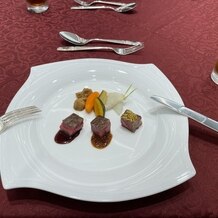 東京ベイ舞浜ホテル ファーストリゾートの写真｜メイン肉料理