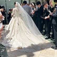 ホテルニューグランドの画像｜唯一野外でのイベントフラワーシャワー
自然光がとてもよかったです