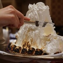 西鉄グランドホテルの写真｜デザートの炎のケーキ