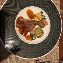 仙台ロイヤルパークホテルの写真｜仙台牛が柔らかく美味しかったです。お野菜も、素材の味が生かされておりとても好みでした。