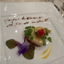 Ｐａｌａｃｅ　Ｈｏｔｅｌ　Ｔａｃｈｉｋａｗａ（パレスホテル立川）の画像｜前菜
メッセージと薔薇の花が素敵だった