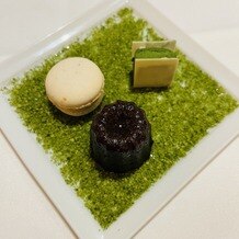 レストランひらまつ 博多の写真｜最後の茶菓子