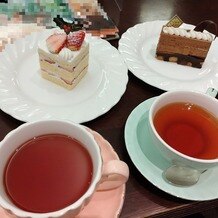 水戸プラザホテルの画像｜クリスマスとのことで最初にケーキと飲み物をご用意してくださいました。