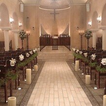 ＶＩＬＬＡＳ　ＤＥＳ　ＭＡＲＩＡＧＥＳ　さいたま（ヴィラ・デ・マリアージュ　さいたま）の画像｜行きと帰りで照明が変わるのが凄かったです！