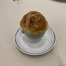 アートホテル成田の写真｜サクサクのパイの中に、クリームスープが入っていました