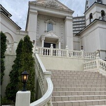 ア・ラ・モード パレ＆ザ・リゾートの画像｜大階段がステキでした。